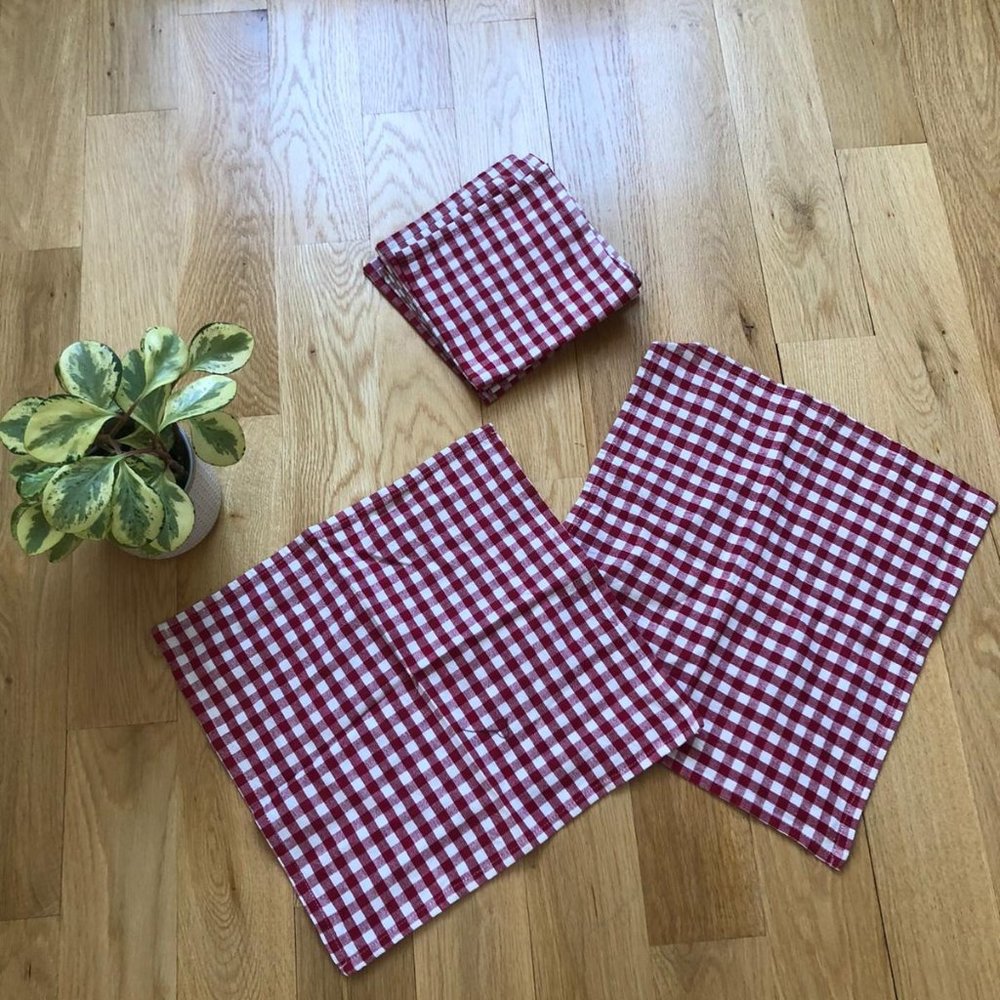 Brand new - 6x 100% Cotton Italian Napkins